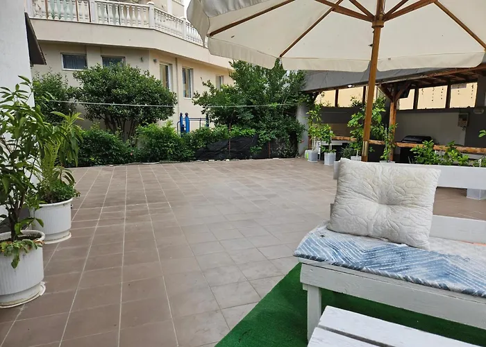 Petrovi בית הארחה 3*