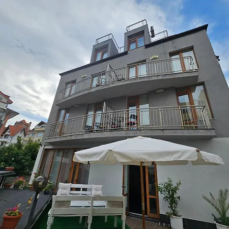 Petrovi Ράβντα