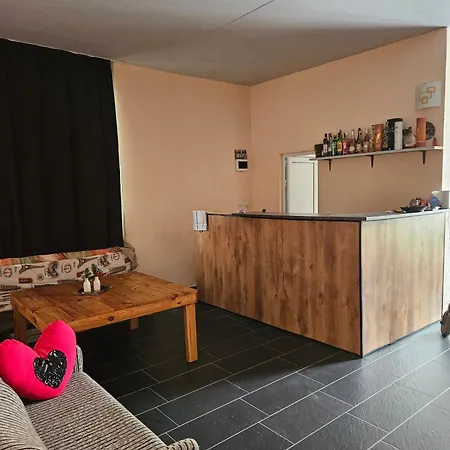 Πανσιόν Petrovi Ράβντα